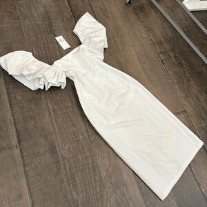 NWT ZARA PUFF SLEEVES MIDI DRESS SIZE L